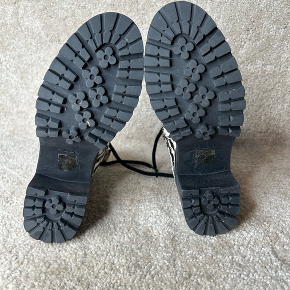 Aldo Brania Zebra Print Block Heeled combat Boots Side Zip lace up size 6 - Picture 6 of 7